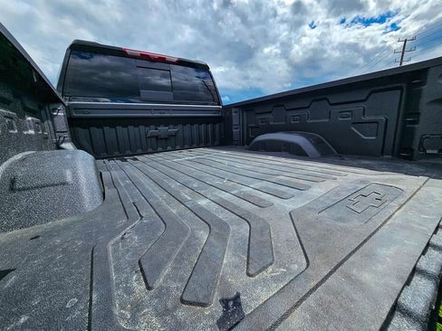 Used 2025 Chevrolet Silverado 2500 LTZ w/ Trail Boss Package image 6