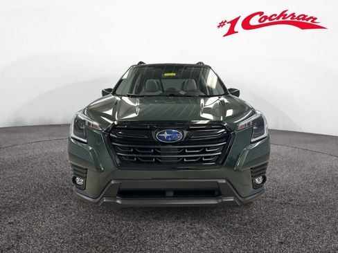 Used 2024 Subaru Forester Premium AWD/4WD image 32