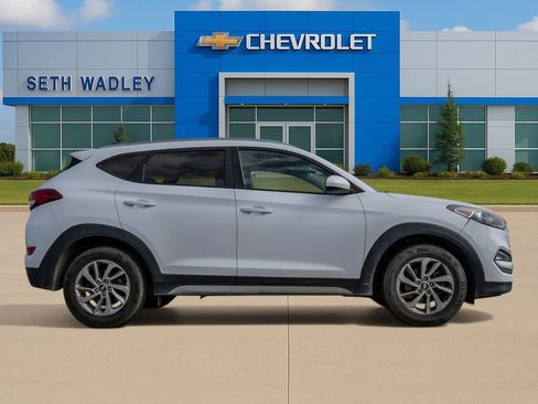 Used 2017 Hyundai Tucson SE FWD image 34