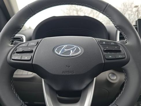 New 2026 Hyundai Venue SEL FWD image 19