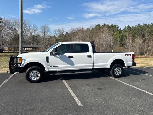 Used 2017 Ford F250 XL w/ Power Equipment Group image 12