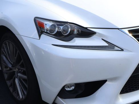 Used 2015 Lexus IS 250 AWD w/ Navigation System Package image 4