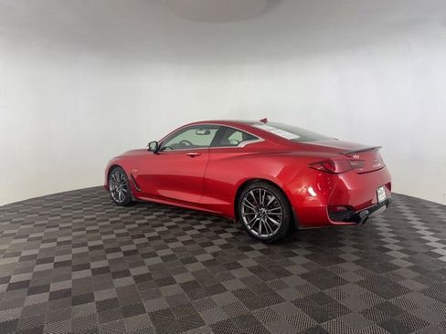 Used 2017 INFINITI Q60 Red Sport 400 image 10