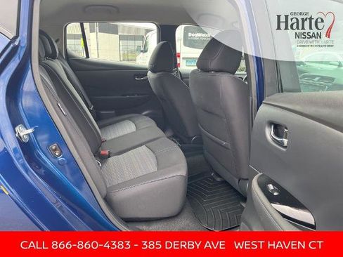 Certified 2025 Nissan Leaf SV Plus FWD image 19