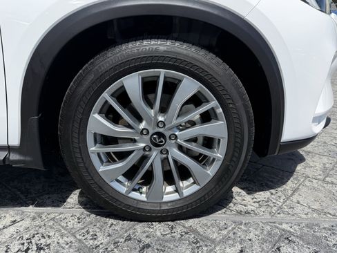 Certified 2025 INFINITI QX50 Pure image 9