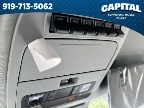 New 2026 Ford F550 4x4 SuperCab Super Duty image 32