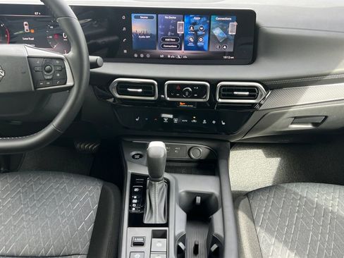 New 2026 Nissan Sentra SV FWD image 4
