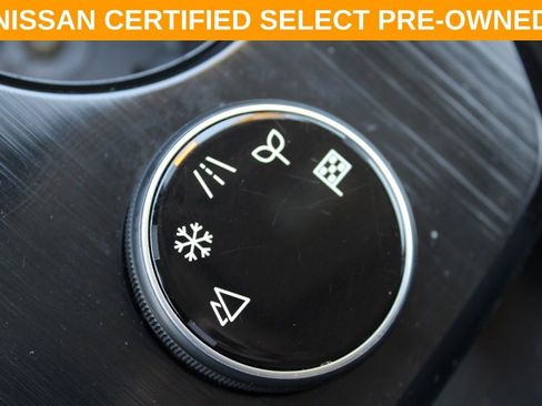 Certified 2023 Nissan Rogue SV image 40