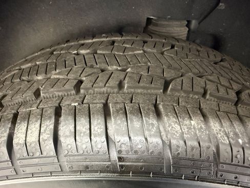 Used 2022 GMC Terrain SLE w/ Elevation Edition image 54