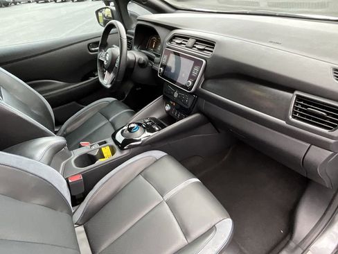 Certified 2022 Nissan Leaf SL Plus image 21