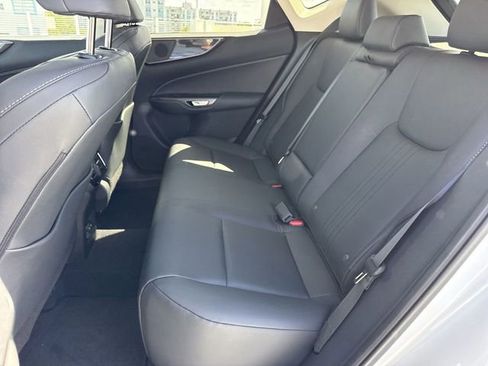 Used 2025 Lexus NX 250 FWD w/ Towing Package (2000 Lbs) image 22