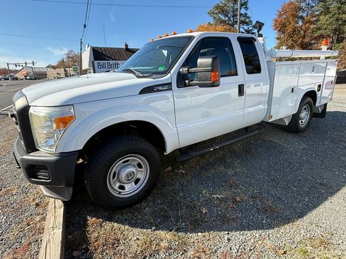Used 2013 Ford F350 XL w/ PWR Equipment Group image 2