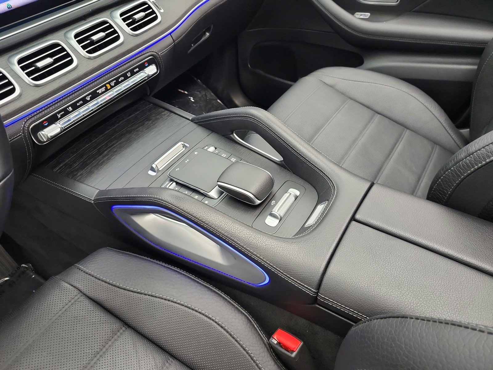 Certified 2024 Mercedes-Benz GLE 580 4MATIC image 11