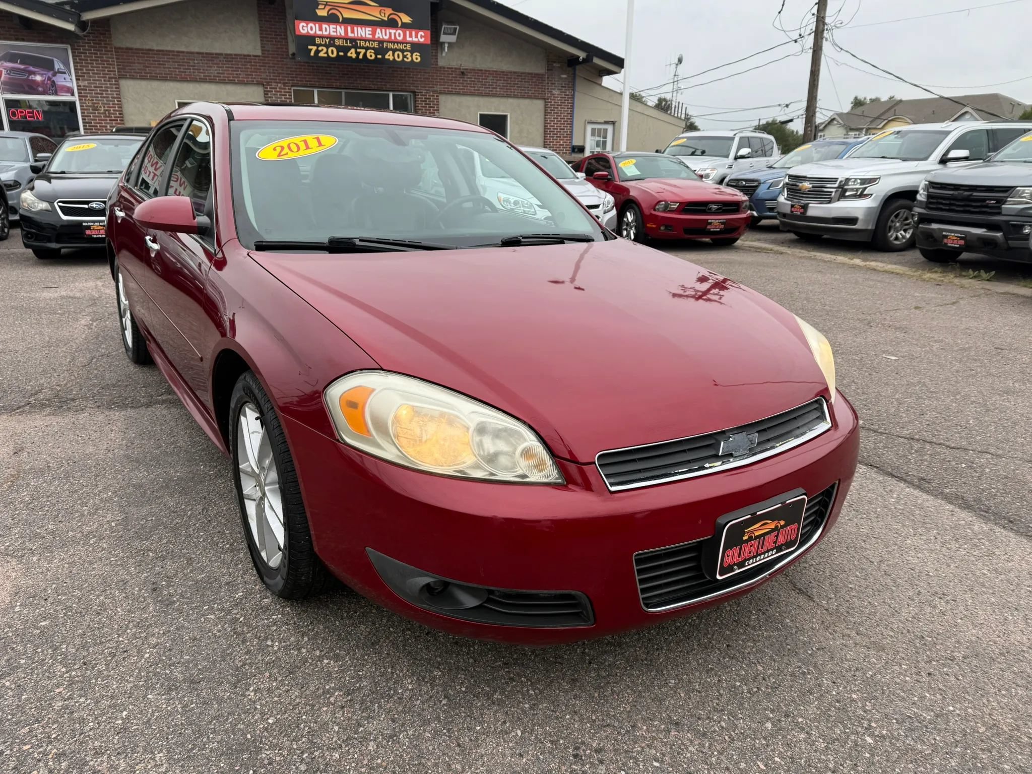 Used 2011 Chevrolet Impala LTZ FWD image 2