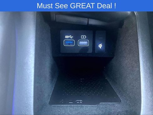 Used 2025 Genesis GV70 3.5T Sport image 32