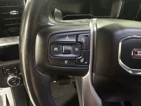 Used 2022 GMC Sierra 1500 Elevation w/ LPO, Elevation Black Package AWD/4WD image 4