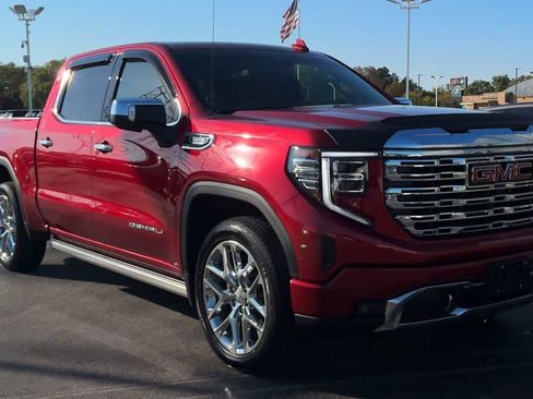 Used 2023 GMC Sierra 1500 Denali image 8