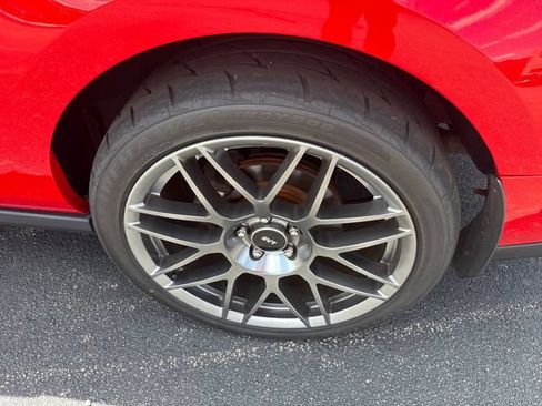 Used 2012 Ford Mustang Shelby GT500 w/ SVT Performance Pkg RWD image 17
