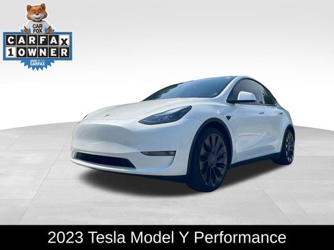 Used 2023 Tesla Model Y Performance image 1