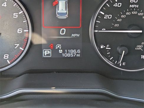 Used 2025 Subaru Outback Onyx Edition image 14