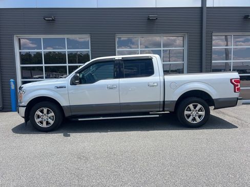 Used 2018 Ford F150 XLT w/ Equipment Group 302A Luxury RWD image 2