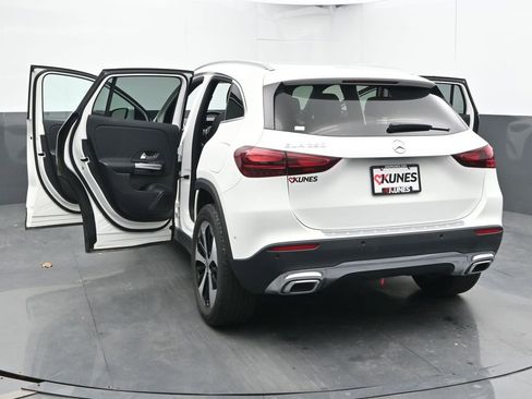 Used 2025 Mercedes-Benz GLA 250 image 57