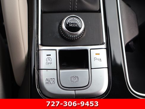 Used 2025 Kia Telluride S FWD image 32