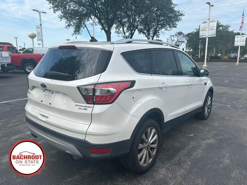 Used 2018 Ford Escape Titanium AWD/4WD image 5