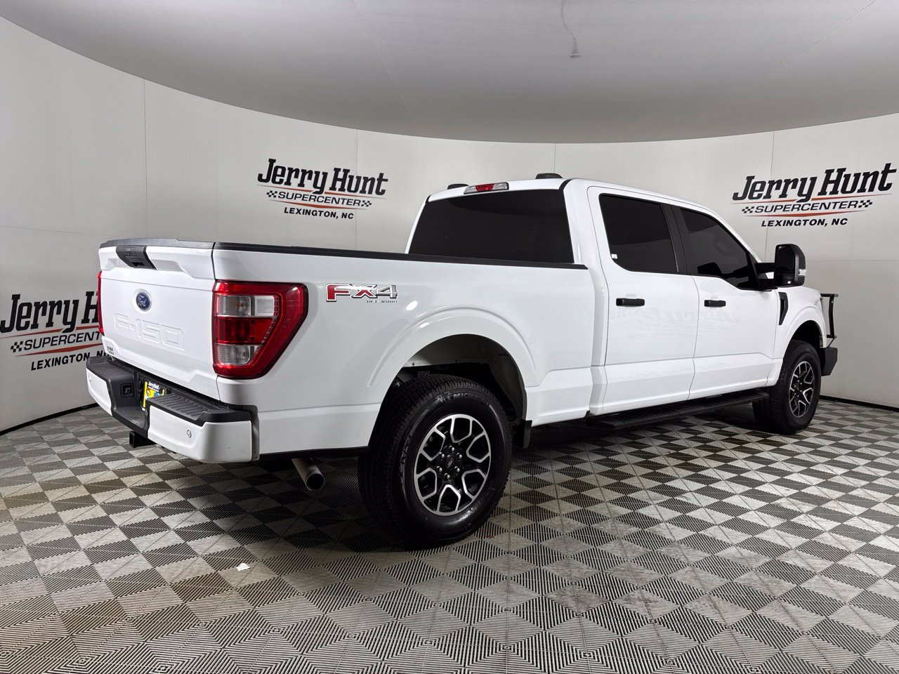 Used 2023 Ford F150 XL w/ STX Appearance Package AWD/4WD image 4