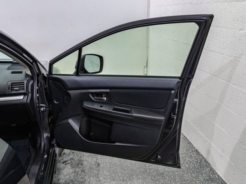 Used 2014 Subaru Impreza 2.0i Sport Premium image 17