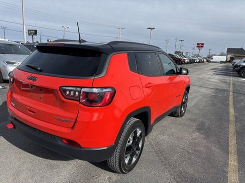 Used 2018 Jeep Compass Trailhawk w/ Cold Weather Group image 7