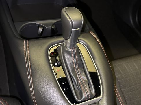Certified 2025 Honda HR-V Sport image 26