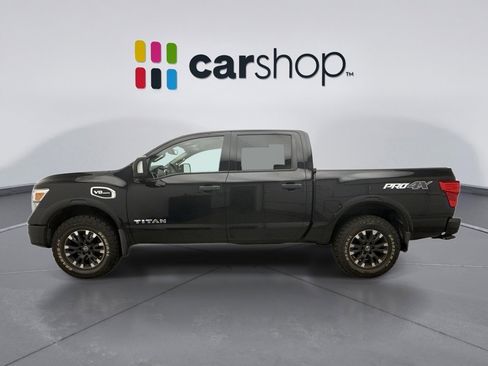 Used 2017 Nissan Titan PRO-4X w/ Pro-4x Convenience Package AWD/4WD image 2