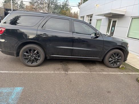 Used 2017 Dodge Durango GT w/ Premium Group image 8