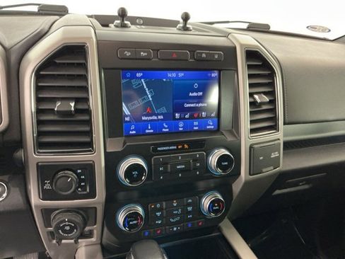 Used 2020 Ford F150 Lariat image 19