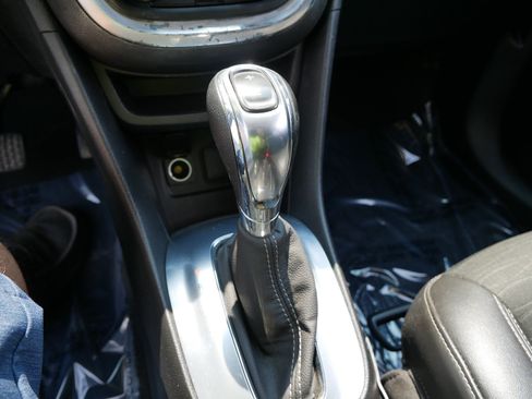 Used 2015 Buick Encore Convenience AWD/4WD image 24