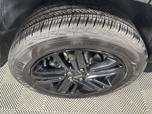 Used 2025 Chevrolet Trax ACTIV w/ Driver Confidence Package image 11