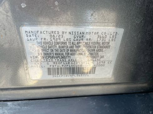 Used 2023 Nissan Kicks S FWD image 39
