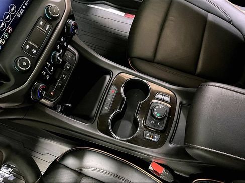 Used 2023 GMC Acadia AT4 w/ Technology Package AWD/4WD image 32