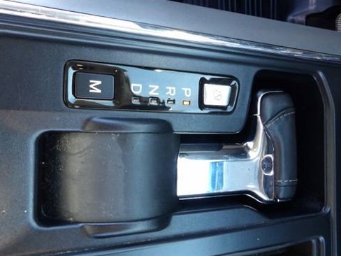 Used 2021 Ford F150 Lariat w/ Equipment Group 502A High image 25