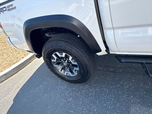 Certified 2023 Toyota Tacoma TRD Off-Road w/ Technology Package RWD image 21