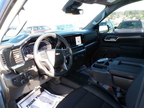 Used 2024 Chevrolet Silverado 1500 LT w/ Safety Package image 15