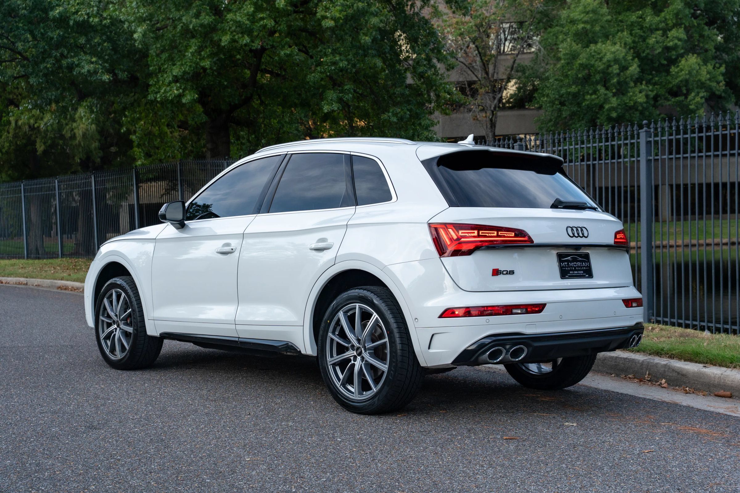 Used 2021 Audi SQ5 Prestige w/ Prestige Package AWD/4WD image 8