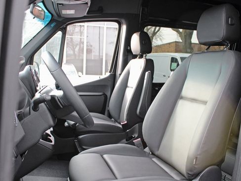 New 2026 Mercedes-Benz Sprinter 2500 image 13