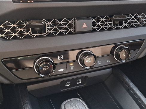 New 2026 Honda Accord LX image 11