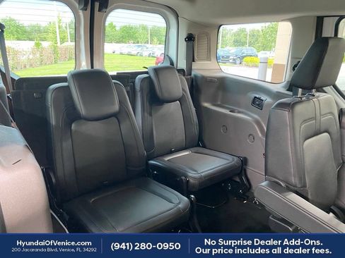 Used 2023 Ford Transit Connect XL FWD image 17
