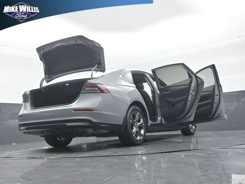 Used 2023 Honda Accord EX-L image 29