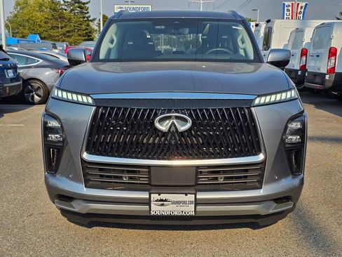 Used 2025 INFINITI QX80 Sensory AWD/4WD image 2