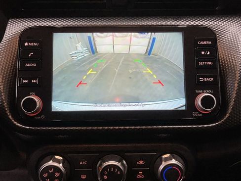 Used 2024 Nissan Kicks SV image 17