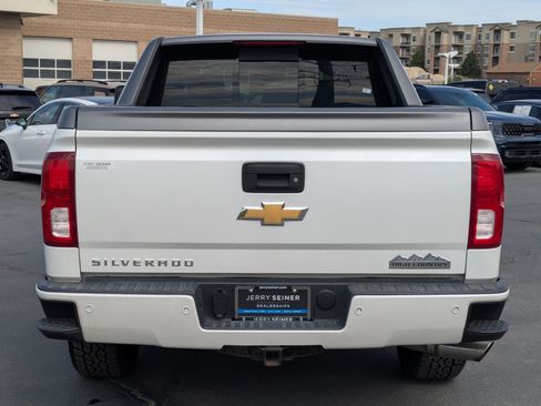 Used 2017 Chevrolet Silverado 1500 High Country w/ High Desert Package AWD/4WD image 4